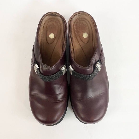 Ariat Dark Brown Burgundy Slip On Mule Clog Leather Shoes Women’s Size 8.5 - Picture 13 of 14